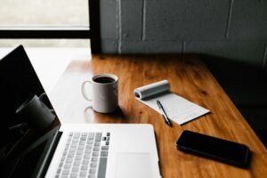 Foto de Andrew Neel en Unsplash soberanía tecnológica café
